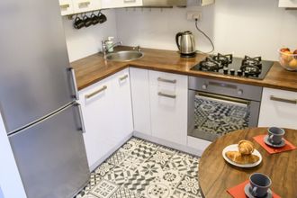 기타 4 Chmielna Superior