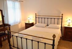 Others 7 Maryianni Apartments