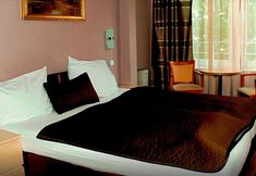 Khác 3 Pension LEVI