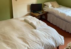 Others 4 The Carew Arms