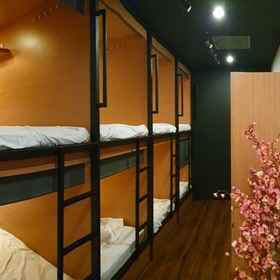 Primary image1Tokyo Cubo,D'Amor Karaoke飯店