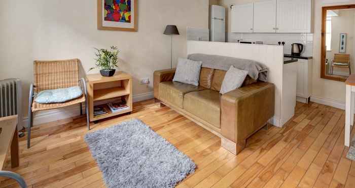 Khác The Shop Cotswold Apartment Sleeps 2