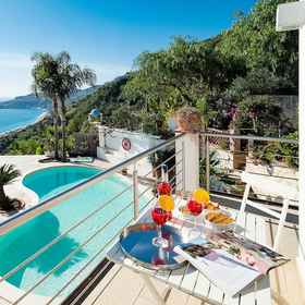 Primary image 1 Villa Luce, Villa Acquedolci