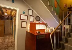 Others 2 Gold Coast Hostel