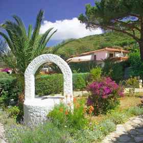 Primary image1戀愛村 - 莫雷斯卡別墅飯店,马尔恰纳飯店