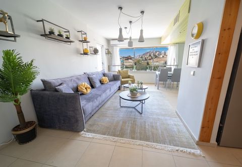 Lain-lain YalaRent Argaman 2BR & Balcony APT - Families only