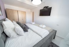 其他 7 YalaRent Sunny 3BR APT - Families only