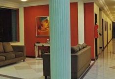 Others 2 Hotel Vollare