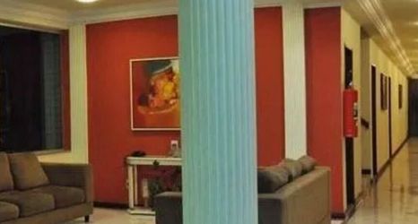 Others 2 Hotel Vollare