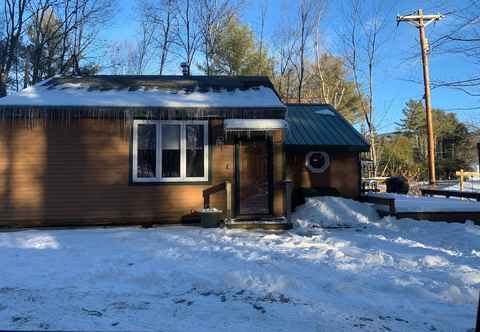 Others Brook Road Cabin