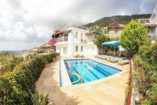 Others Villa Zakkum 1 by Lycia Collections