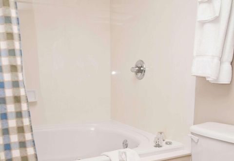 其他 Whispering Pines 514