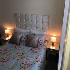 Primary image 1 Ground Floor Apartment near GLA Airport, Intu Braehead Hotels