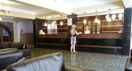 Others 2 Miramar Hotel