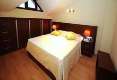 Others 5 Miramar Hotel