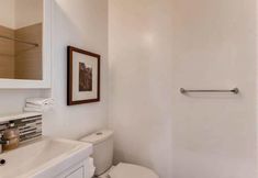 其他 7 Blissful Abode in Lohi With Juliet Balcony