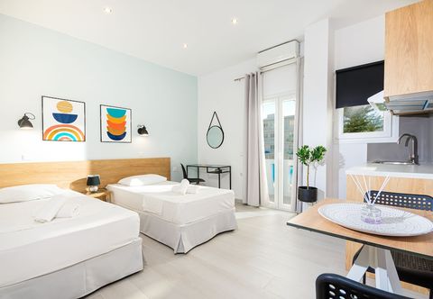 其他 Kostas Maria Studios