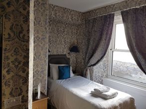 Lain-lain 4 Tyr Graig Castle