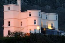 Lain-lain Tyr Graig Castle