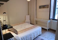 Others 7 Venezia - Calle De Le Vele