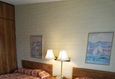 Others 3 Beverly Crest Motor Inn