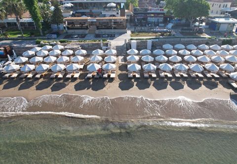 其他 Kalia Beach Hotel Side