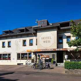 Primary image 1 Hotel Weinhaus Weis, Weingut Hubertus M. Apel Hotels