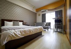 Others 2 City central studio Apartments