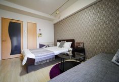 Others 4 City central studio Apartments