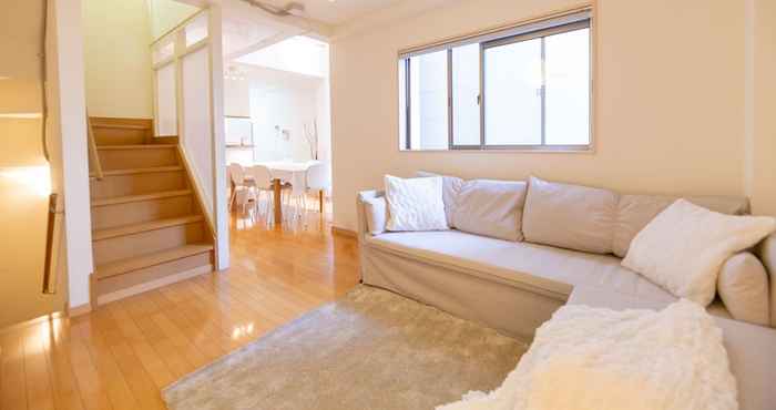 Lain-lain Station & White Osaka station 4BR luxury house