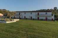 Lain-lain Agriturismo di Serragiumenta