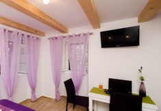 기타 7 Lavender Garden Apartments