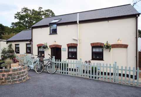 Others Byre Cottage