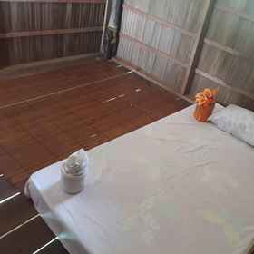 Room 2 Andau Homestay, Pasir Timbul Raja Ampat Hotels