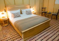 Khác 2 Royal Luxury Camp