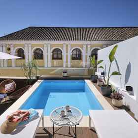 Primary image 1 スイート セビーリャ スイーツ, アルカラ・デル・リオ ホテル