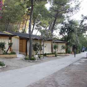 Primary image 1 바이아 칼레넬라, 카스텔루초 발마조레 호텔