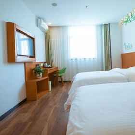 Primary image 1 Vatica BeiJing Yanqing District Dongwai Street Hotel, Khách sạn Beijing Badaling Hot Spring Resort