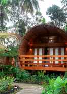 Pintu masuk interior Lagoona Beach Bungalows