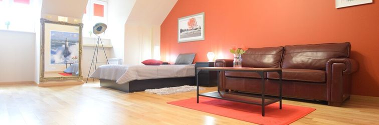 Lain-lain Elegant Apartment Old Town III