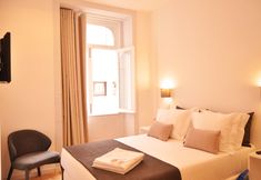 Others 4 Mystay Porto Batalha