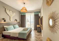 Khác 2 Royal City Hotel