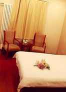 Primary image GreenTree Inn Jinan Daming Lake Hotel