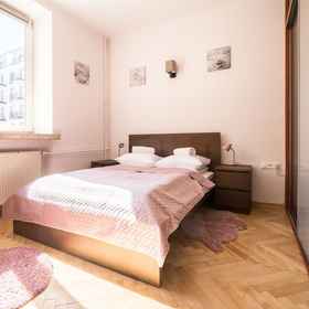 Primary image 1 Elegant Apartment Warsaw Promenade II, โรงแรม & ที่พัก Nowy Świat-Uniwersytet