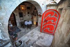 อื่นๆ Patisca Cave House