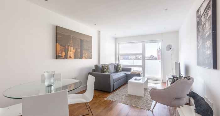 Lainnya Luxury 2-bed Flat, Parking and Close to the Tube