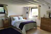 Others Immaculate 1-bed Apartment Cornwall With hot tub