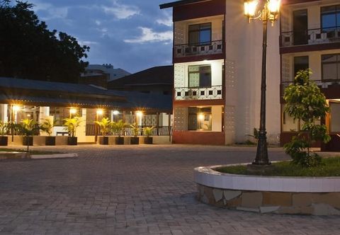 Others Consir Executive Lodge