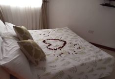 기타 7 Kaazi LakeFront Villas