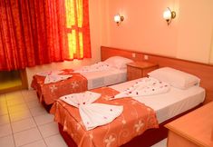 Others 5 Doris Aytur City